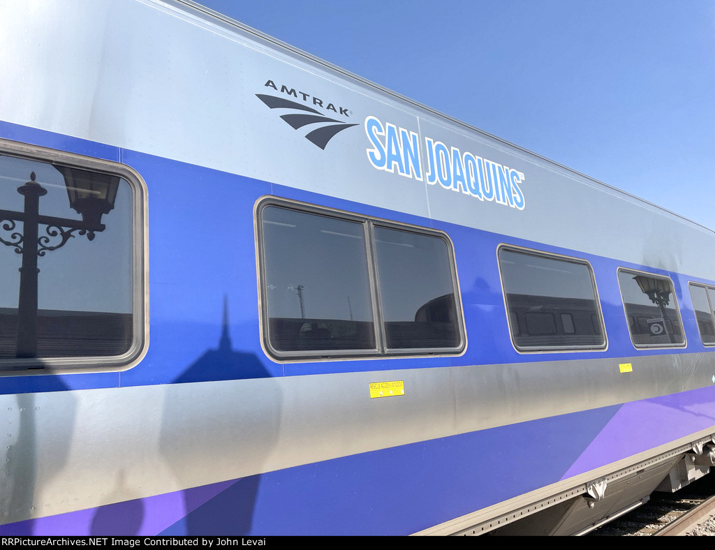 Amtrak San Joaquin branding on the Siemens Venture car on Train # 702 